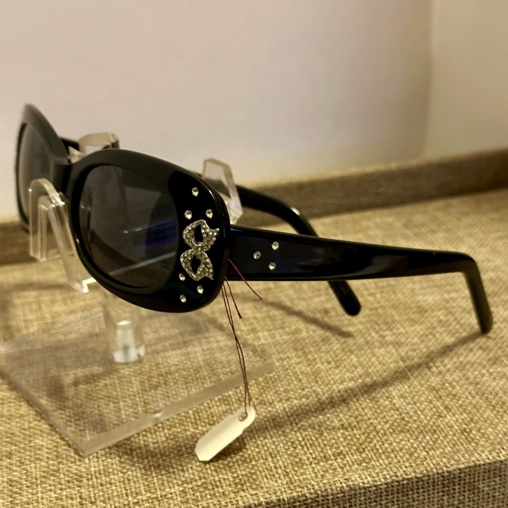 New Lulu Guinness Sunglasses